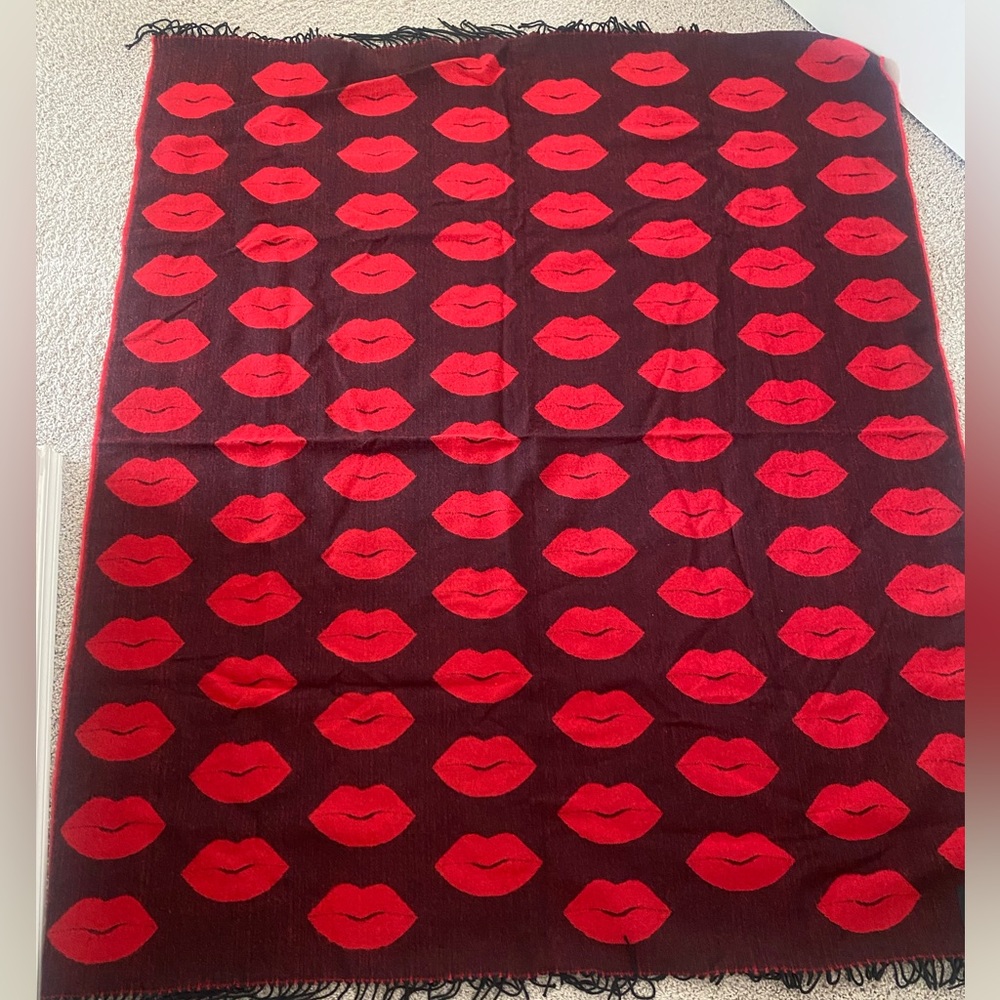 Victoria’s Secret Blanket